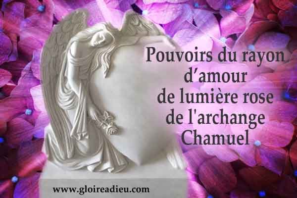 Pouvoirs du rayon d’amour de lumière rose de l’archange Chamuel