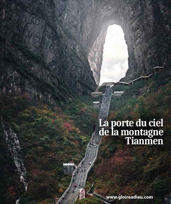 porte du ciel montagne Tianmen